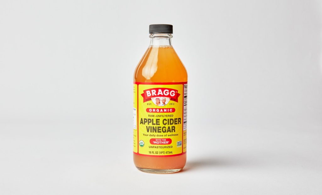 apple cider vinegar for dog urinary incontinence natural remedy