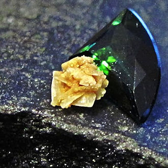 calcium oxalate kidney stone