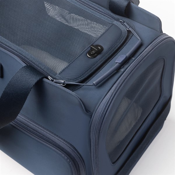 Diggs crash tested dog carrier
