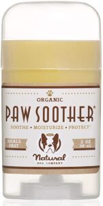 23 Effective Home Remedies For Dogs Licking Their Paws