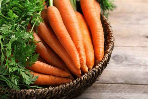 basket of carrots to use for naturally deworming a dog 